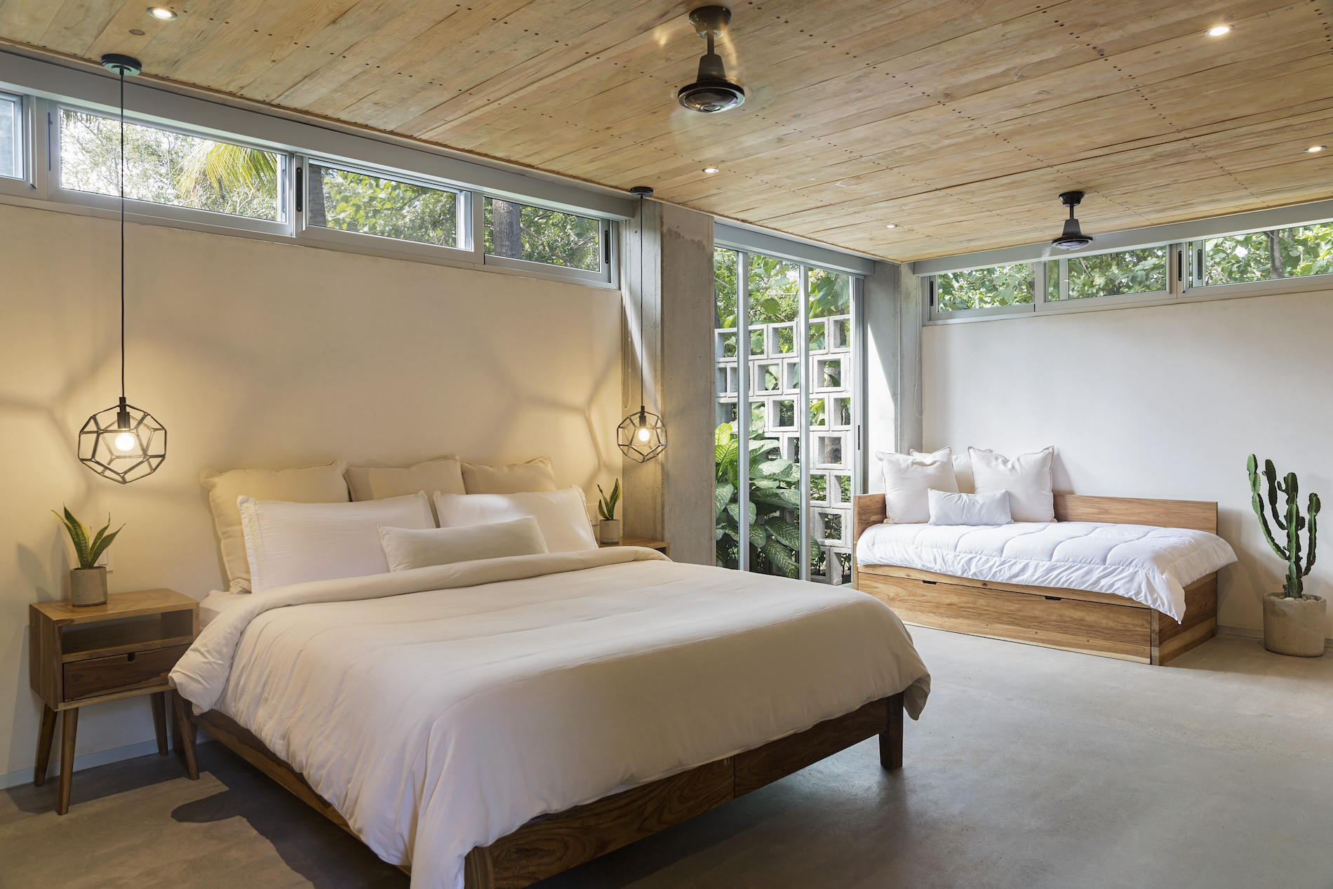 Casa-Teka-at-Hacienda-Iguana-Tola-Invest-Nicaragua-14