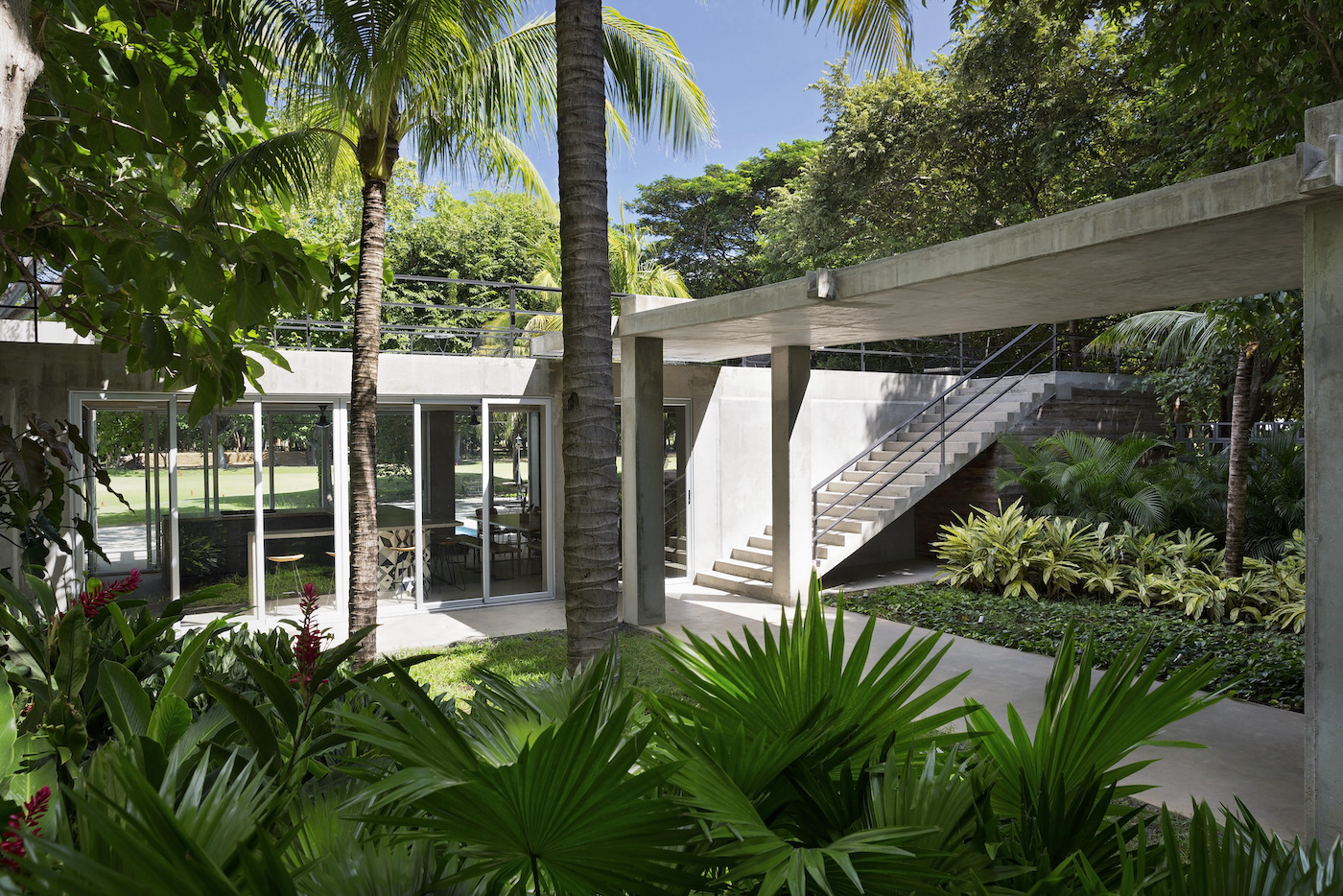 Casa-Teka-at-Hacienda-Iguana-Tola-Invest-Nicaragua-21